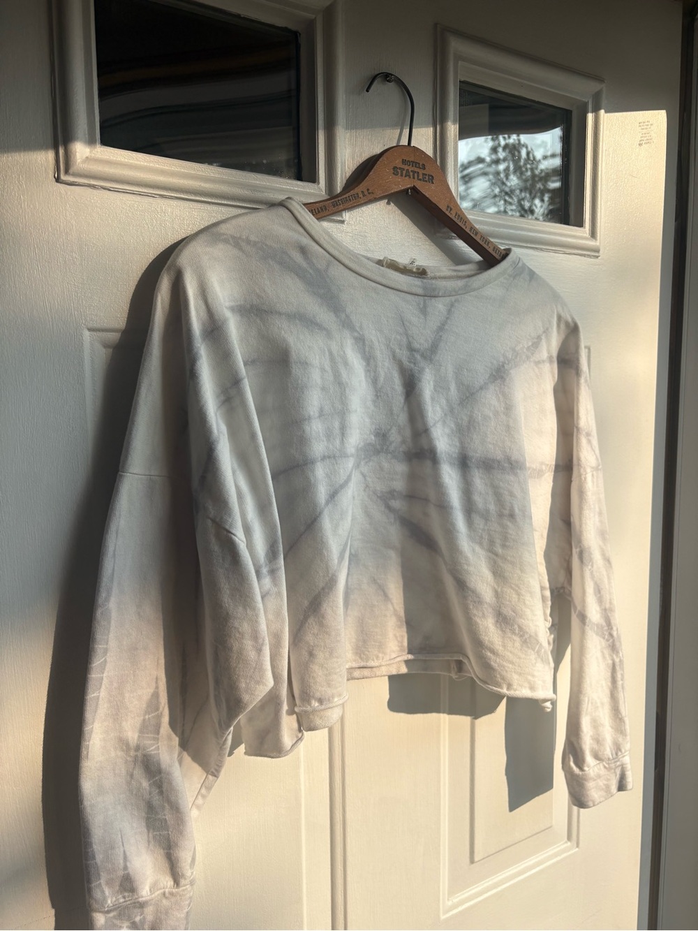 Alter’d State Gray Marble Tie-Dye Cropped Long Sleeve Tee 100% Cotton M